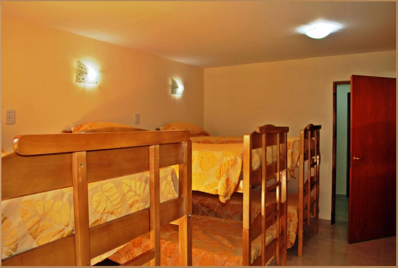 Hostel Pioneros Del Valle El Chalten Dış mekan fotoğraf