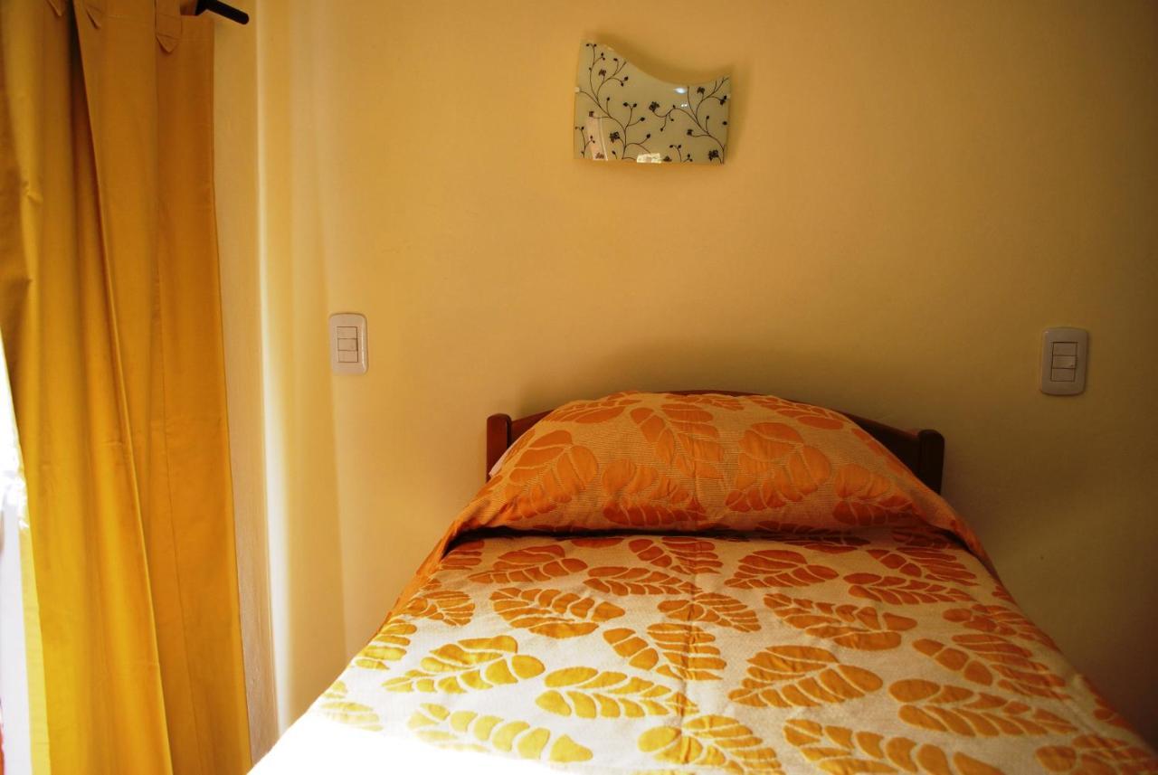Hostel Pioneros Del Valle El Chalten Dış mekan fotoğraf