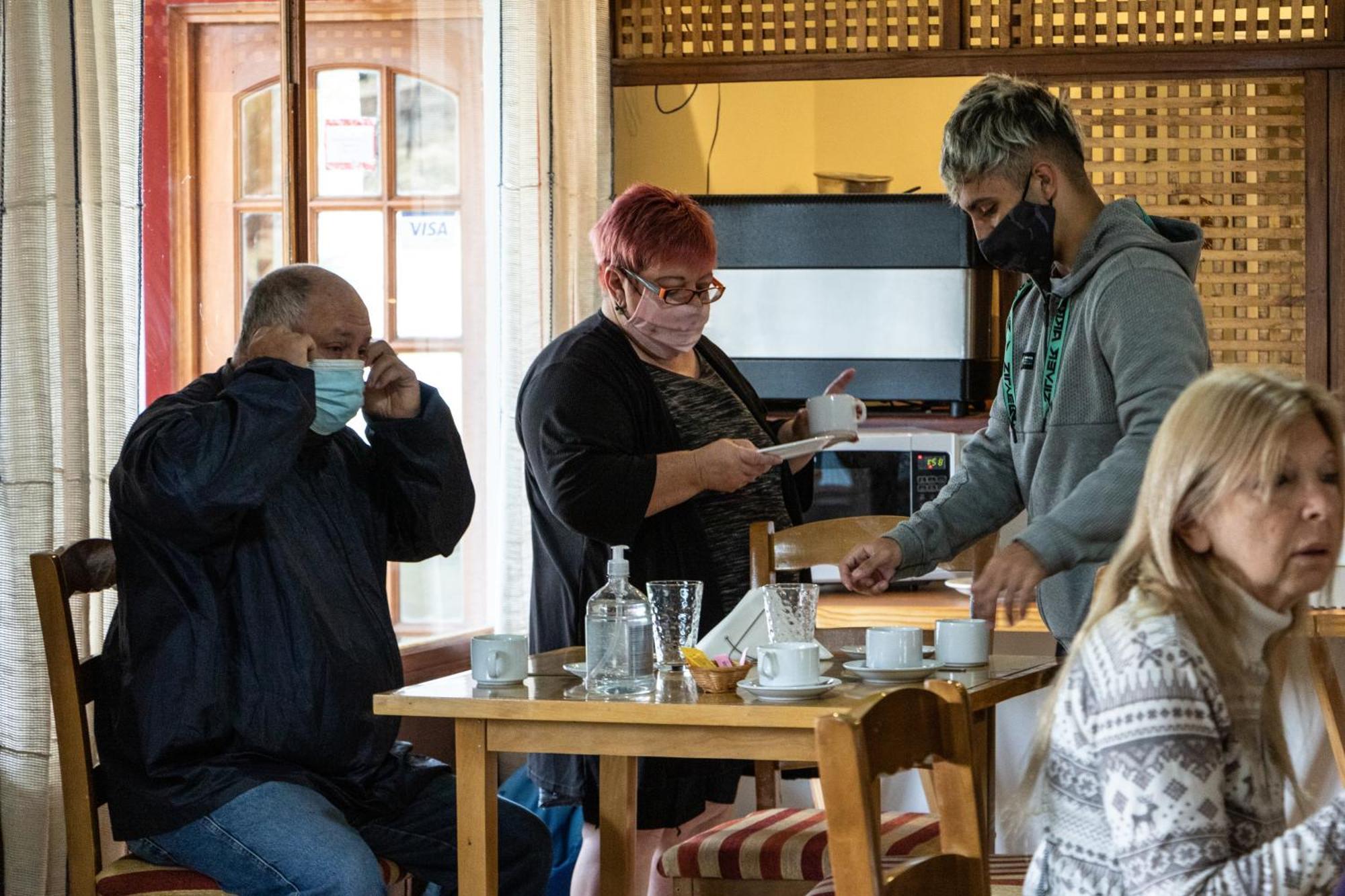 Hostel Pioneros Del Valle El Chalten Dış mekan fotoğraf